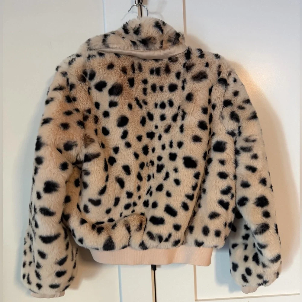 LULUS Faux Real Ivory Dot Print Fur Bomber Jacket Size Small EUC Y2K mob wife